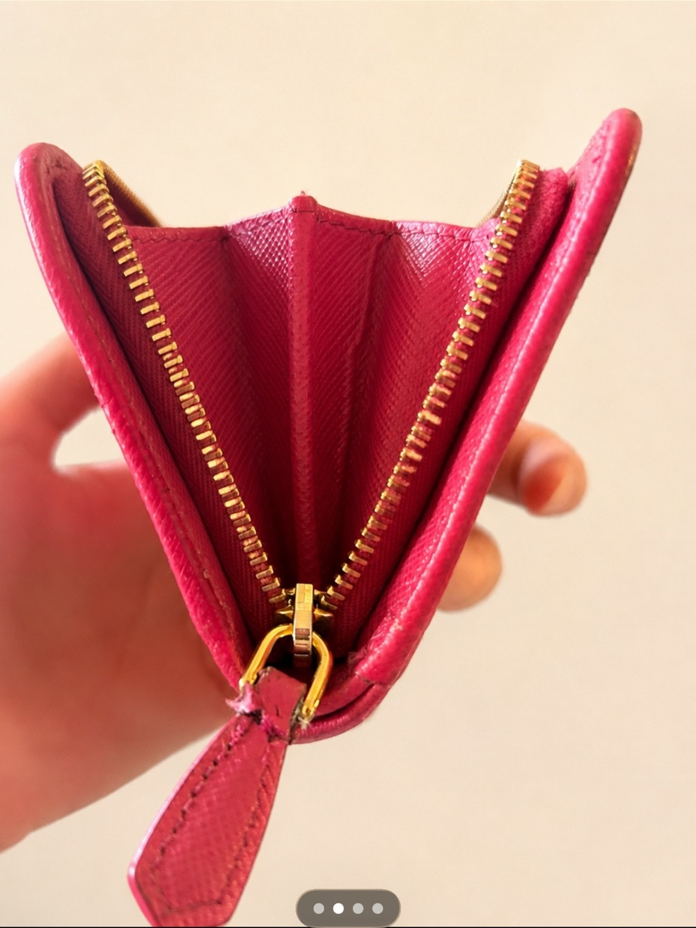 Prada Pink Saffiano Leather medium size Zip Wallet with Gold Logo - Picture 9 of 10